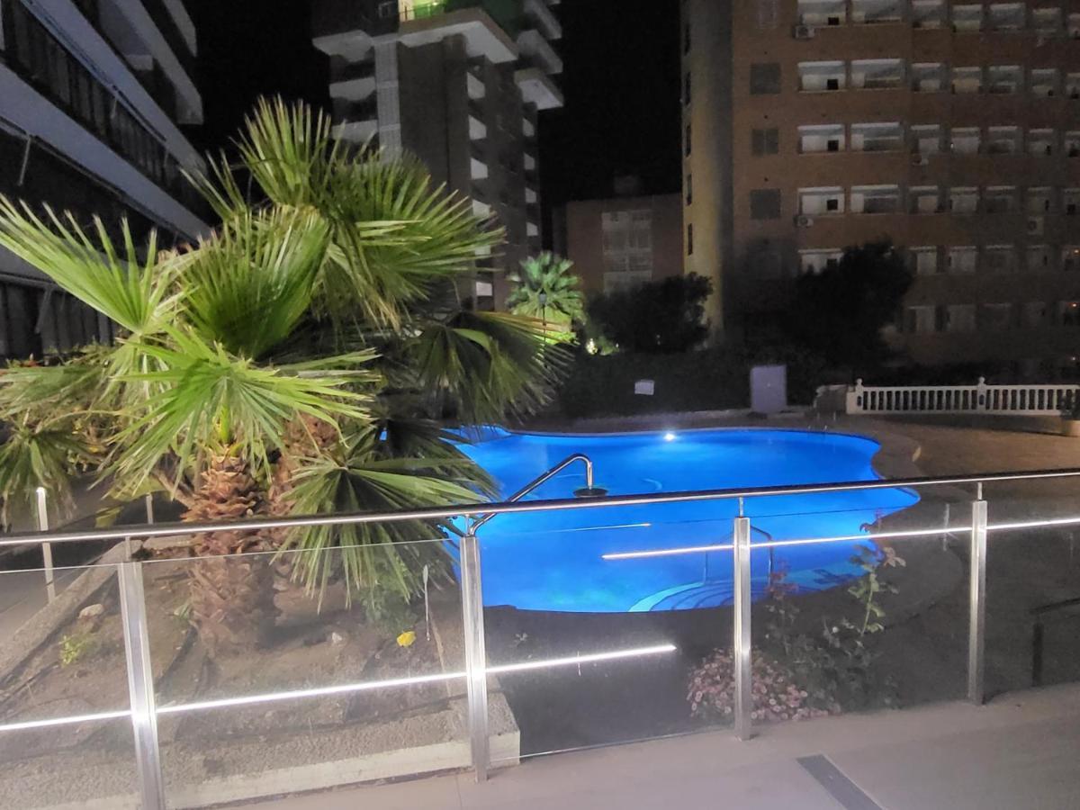 Trinisol II Private Apartments With Sea View Benidorm Extérieur photo