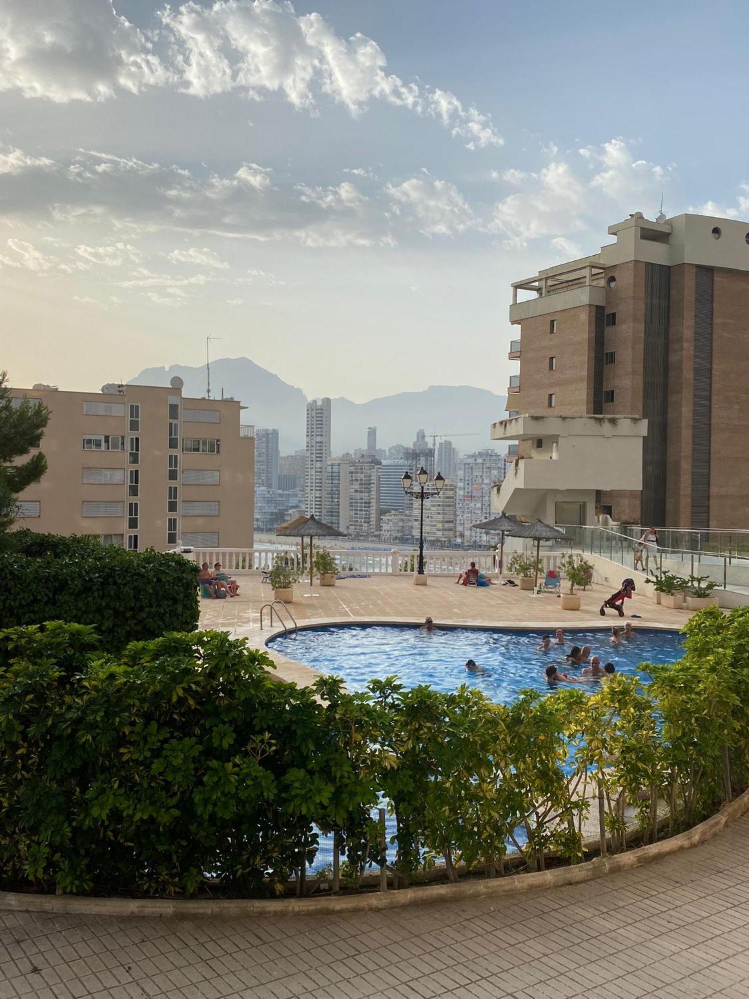 Trinisol II Private Apartments With Sea View Benidorm Extérieur photo
