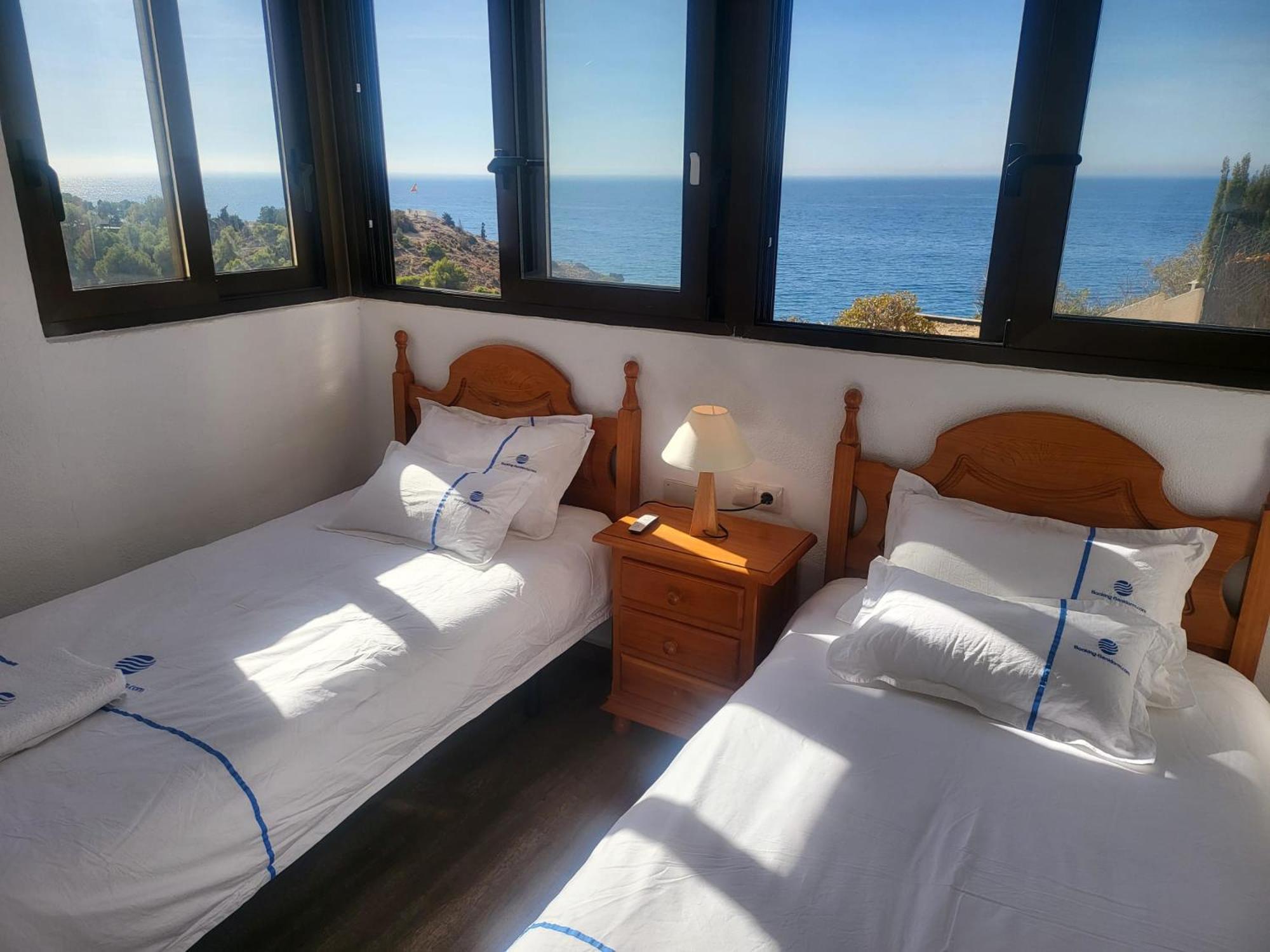 Trinisol II Private Apartments With Sea View Benidorm Extérieur photo